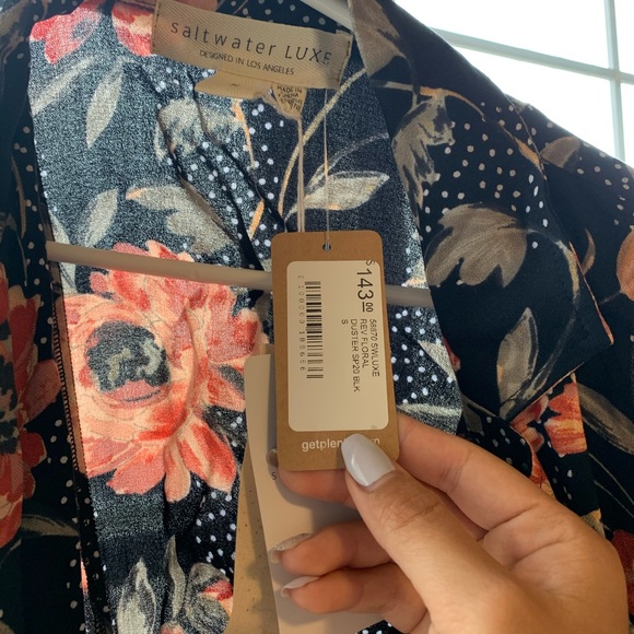 Plenty Floral Robe - Picture 6 of 8